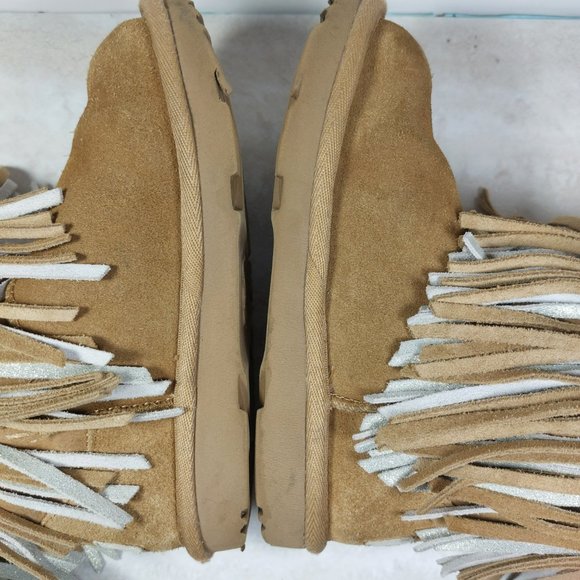 UGG Girls Classic Short ll Fringe Chestnut Suede Boot Youth Size 12 - Picture 9 of 14